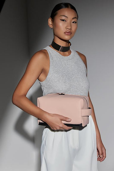 Nude Pink